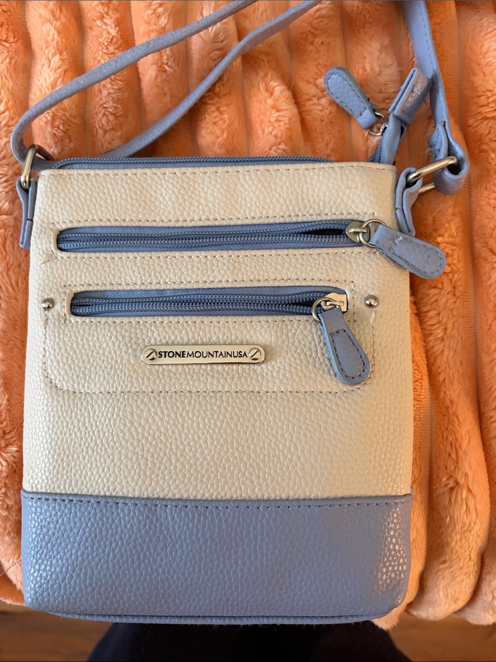 Stone Mountain crossbody bag
